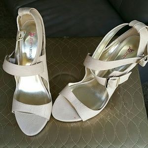Snake print cream sandals