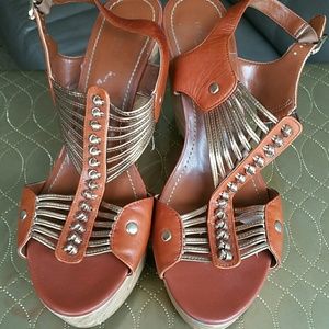 🎆sold🎆Camel color Strappy wedges