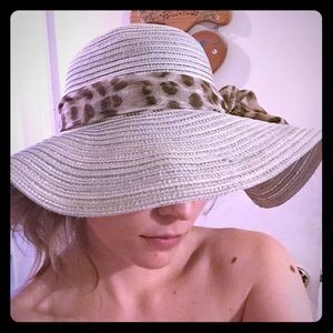Floppy beach hat with scarf bow
