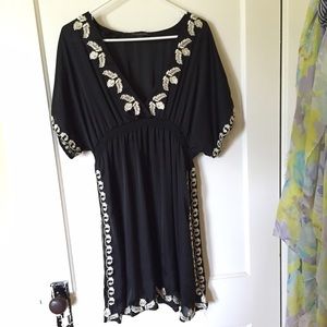 Kimono Style Black and White Dress