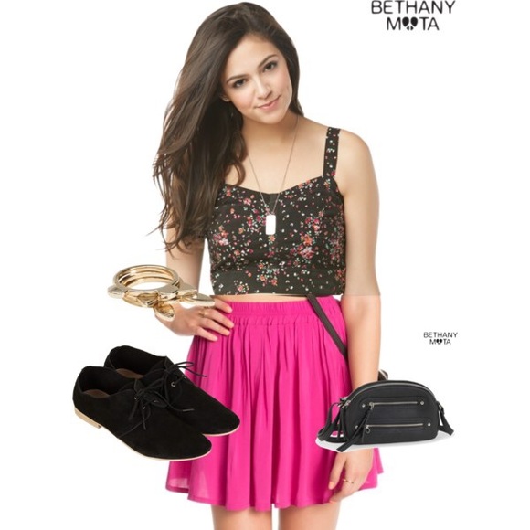 Bethany Mota pink skater skirt - Picture 1 of 4
