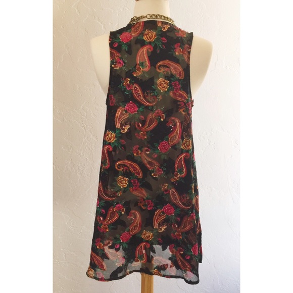 Victoria's Secret Tunic - Picture 2 of 3