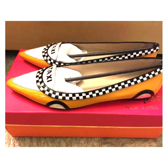 kate spade Shoes - Kate spade taxi flats