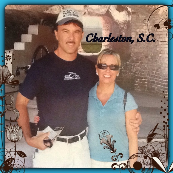 MEET THE SELLERπBUYER - Picture 2 of 4