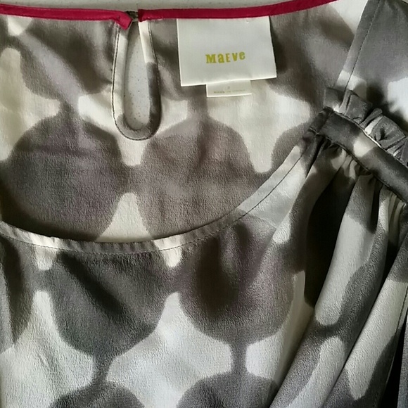 Anthropologie Top Size 2 - Picture 2 of 4