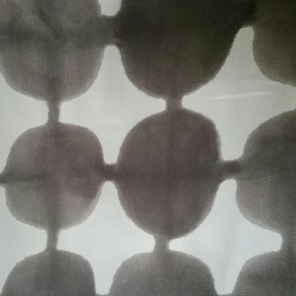 Anthropologie Top Size 2 - Picture 3 of 4