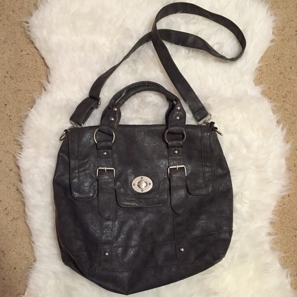 Handbags - • Shoulder Bag •