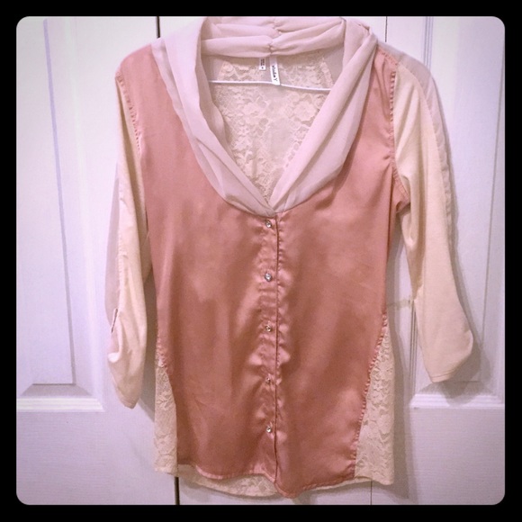 Light pink and Tan lace quarter sleeve button down