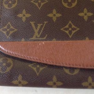 Louis Vuitton Monogram Crossbody Clutch PART 2