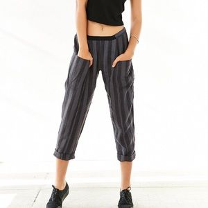 COPE Two-Pocket Easy Pant in Charcoal
