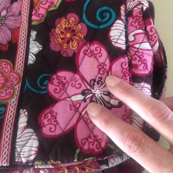 Vera Bradley Bag - Picture 3 of 3