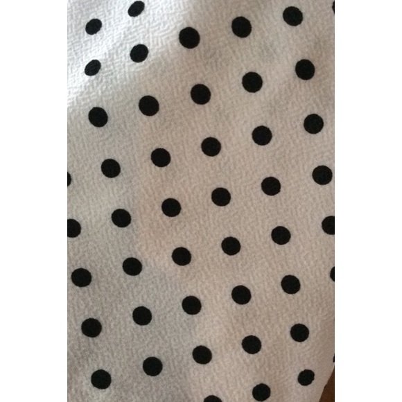 polka dot skirt💕 - Picture 2 of 3