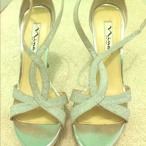 Used Nina shoes