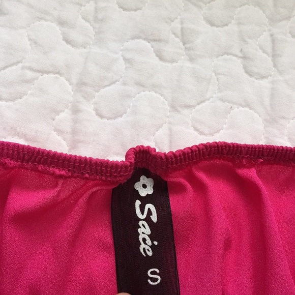 Top - Picture 4 of 4