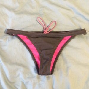 Grey jolyn skinny strap bottoms