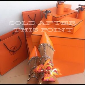 Sorry My Poshers! Everything after this has sold💳