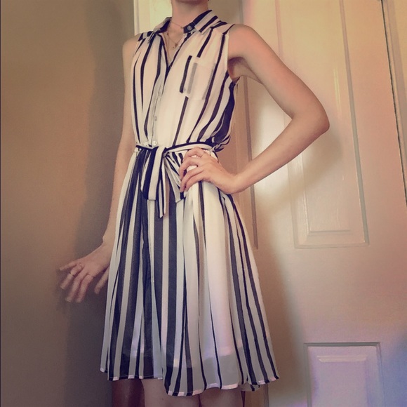 Press black and white chiffon dress