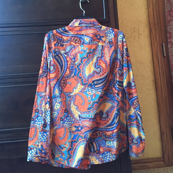 Colorful ladies top - Picture 2 of 3