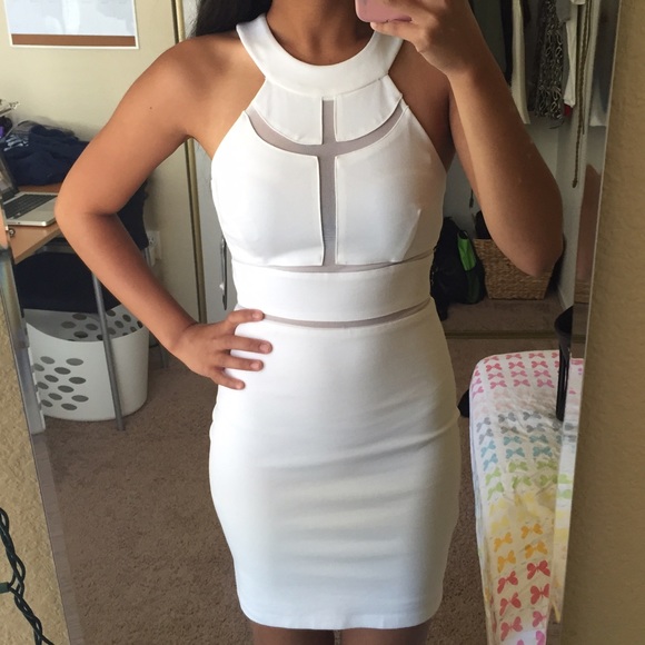 NEW White bodycon GUESS CLUB DRESS