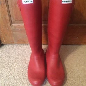 Like new Hunter Rain Boots