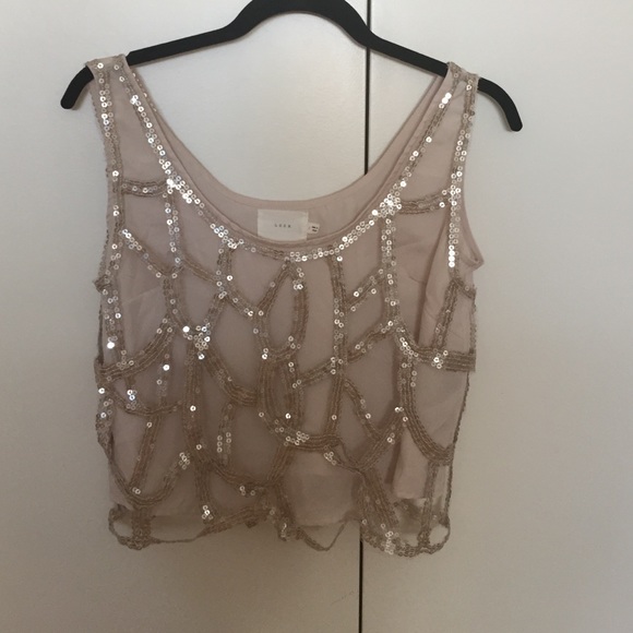 Lush Tops - 🔷Beige Cropped Tank with Gold Sequin Overlay🔷