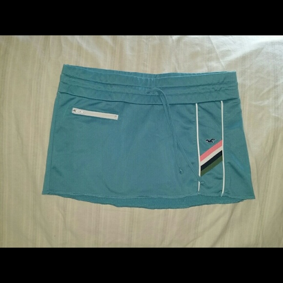 Blue Hollister skirt Small