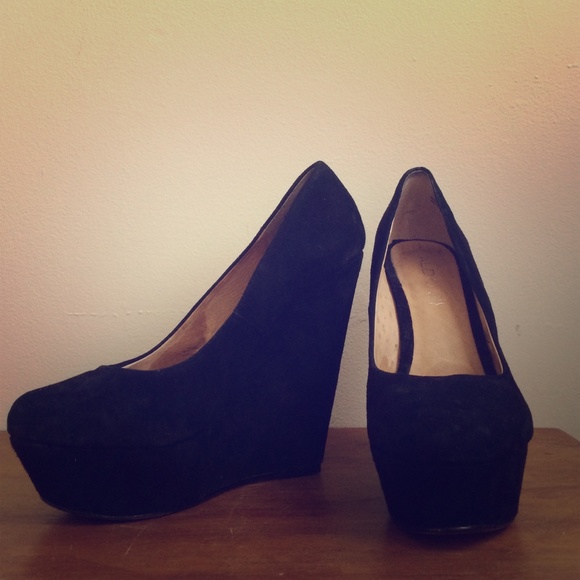 ALDO Black Suede Wedges