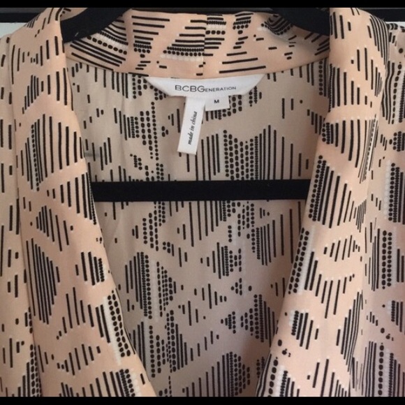 BCBG CERY CONTEMPORARY W POCKETS