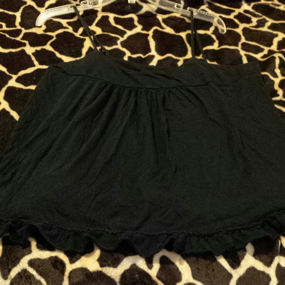 Flowy Ruffle Tank - Picture 3 of 3