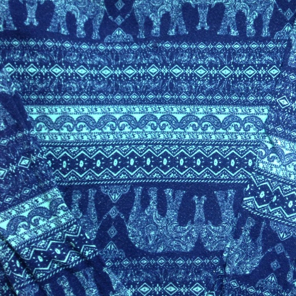 Cute Pattern Shirt - Picture 2 of 2