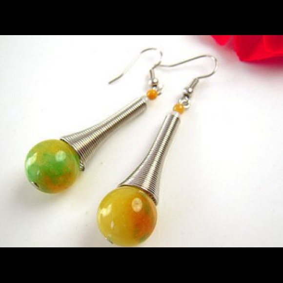 Tear drop jade earrings