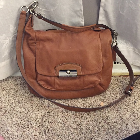 Coach purse (practically new)