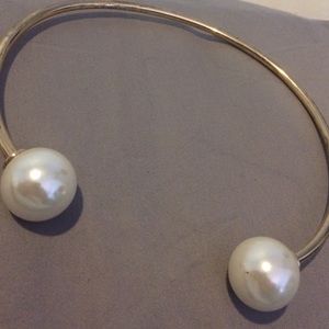 ZARA PEARL NECKLACE