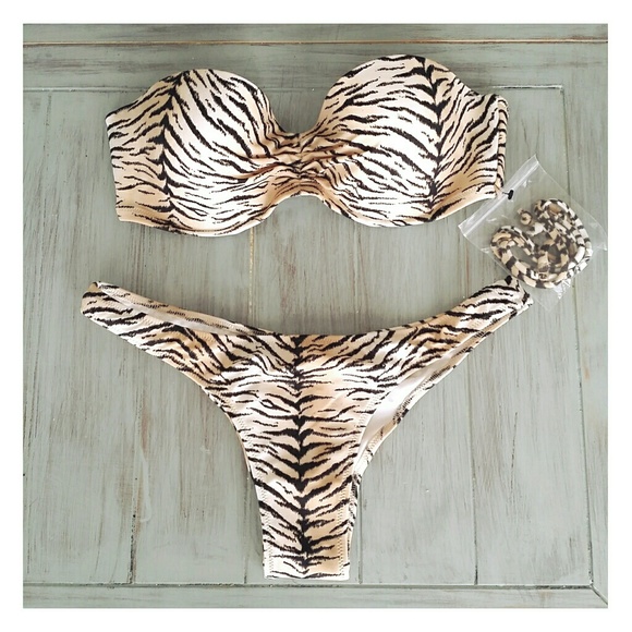 Victoria Secret bikini set
