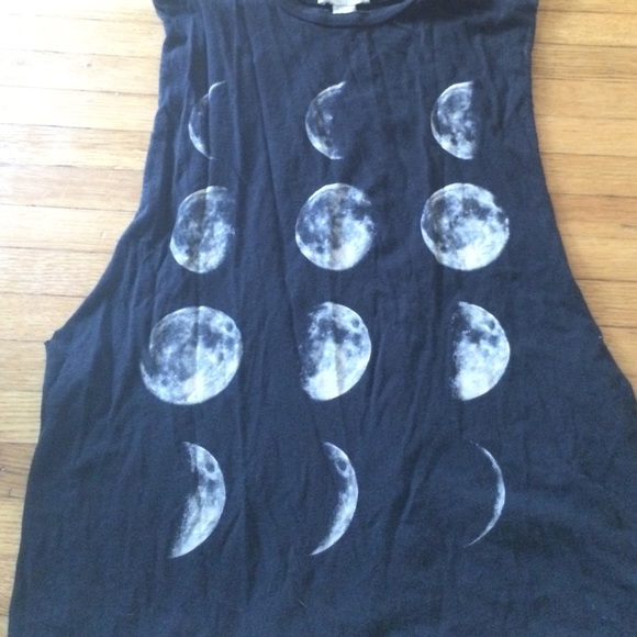 Lunar Cycle Muscle Tank