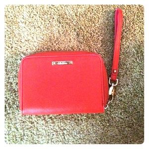 Stella & dot wristlet