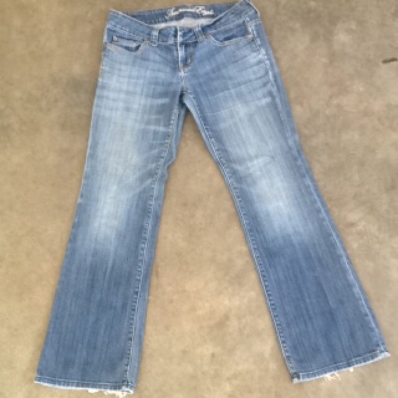AE Favorite Boyfriend Sz. 4 short