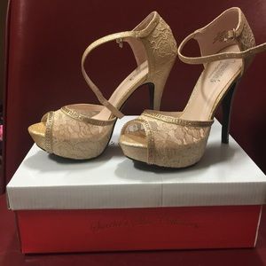 Beautiful Prom /Wedding