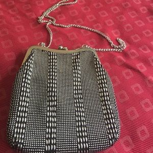 LOVELY VINTAGE SILVER METAL BEADED PURSE