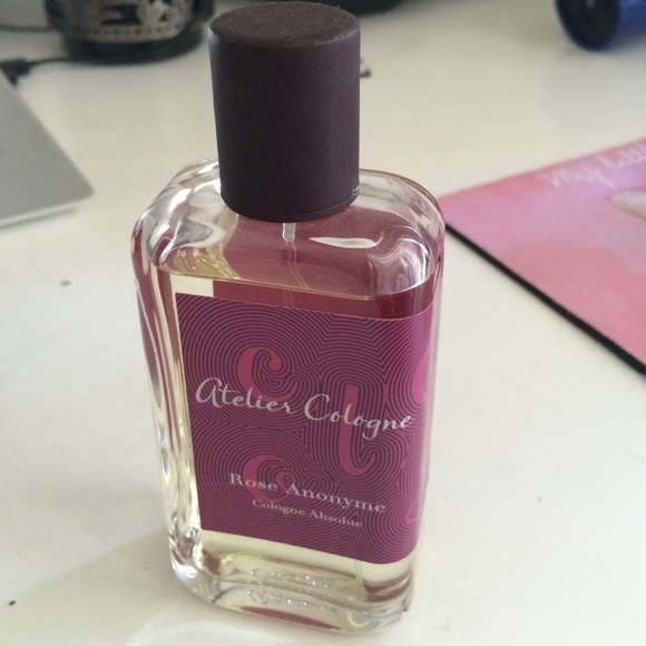 ATELIER COLOGNE
Rose Anonyme Cologne Perfume
