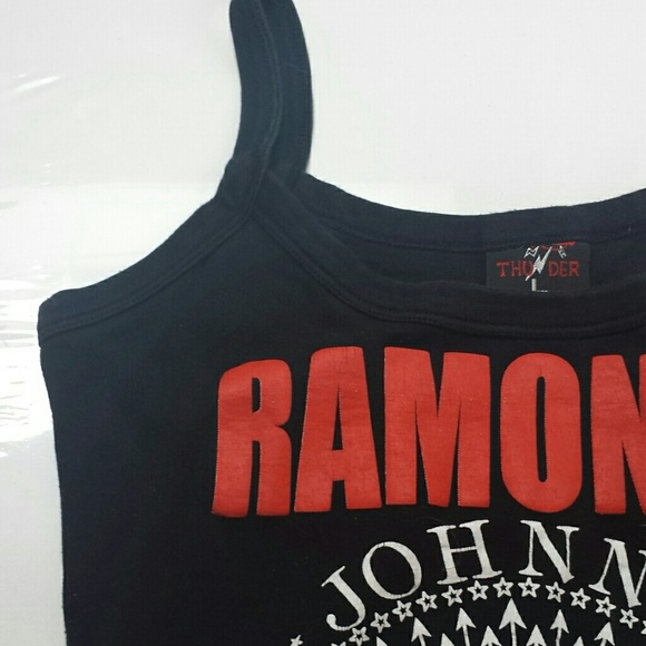 Vintage concert T...RAMONES crop tank - Picture 3 of 3