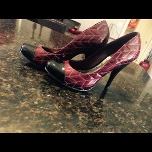 BCBGirls heels (casual heel) size 6 
Never worn