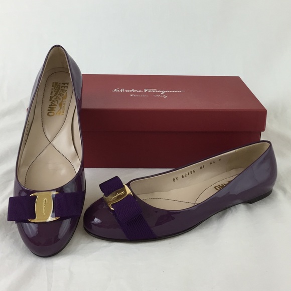 NIB Salvatore Ferragamo Patent Leather Flats - Picture 4 of 4
