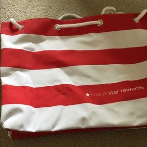 Macy's Star Rewards oversize beach bag