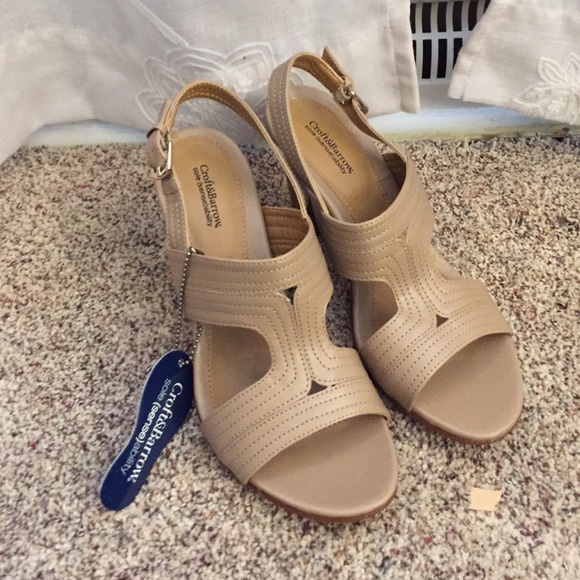 New croft and barrow thick heels