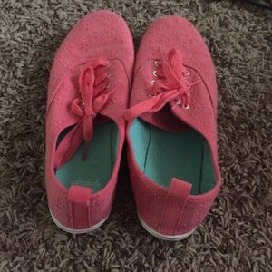 Pink shoes