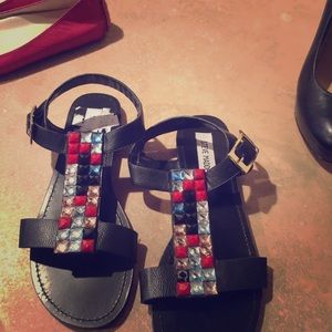 Authentic Steve Madden leathers sandals