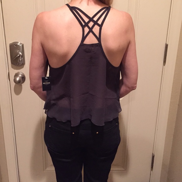 Gorgeous Lace and sheer backed Tank Top - Picture 4 of 4