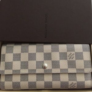 Pre-owned LV Damier Azur Long Trifold Wallet