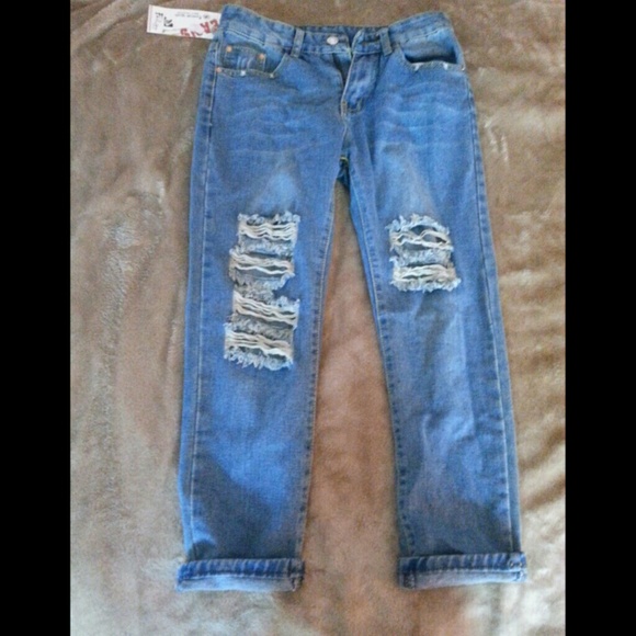 Skinny Ripped Boyfriend Jeans